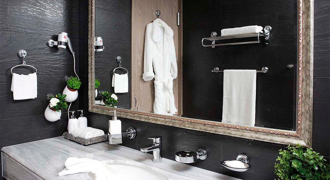 BATHROOM ACCESSORIES